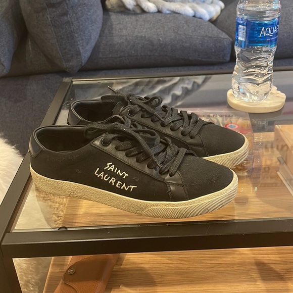 Saint Laurent Court Classic Sneaker - Picture 3 of 7